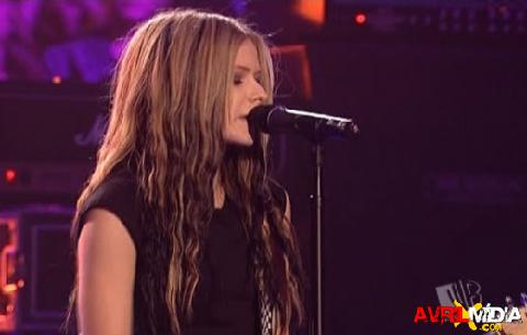 ** avril lavigne **nobody's home **